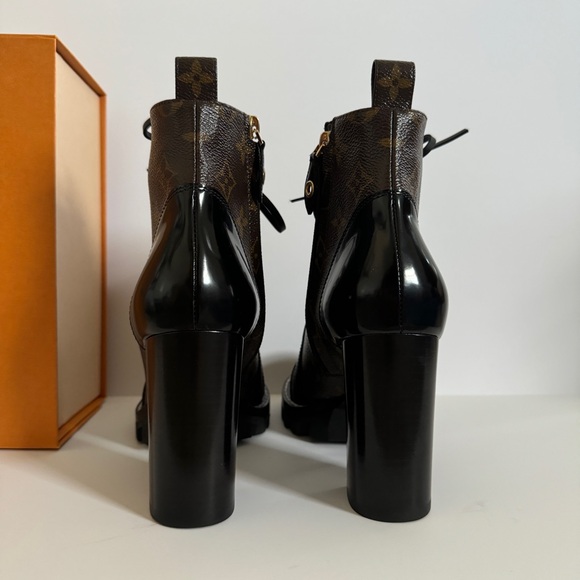 Louis Vuitton Star Trail Ankle Boots in Cocoa Monogram Canvas - Picture 6 of 9